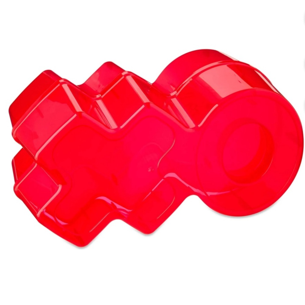 NWT Way To Celebrate Plastic XO-Shaped Container